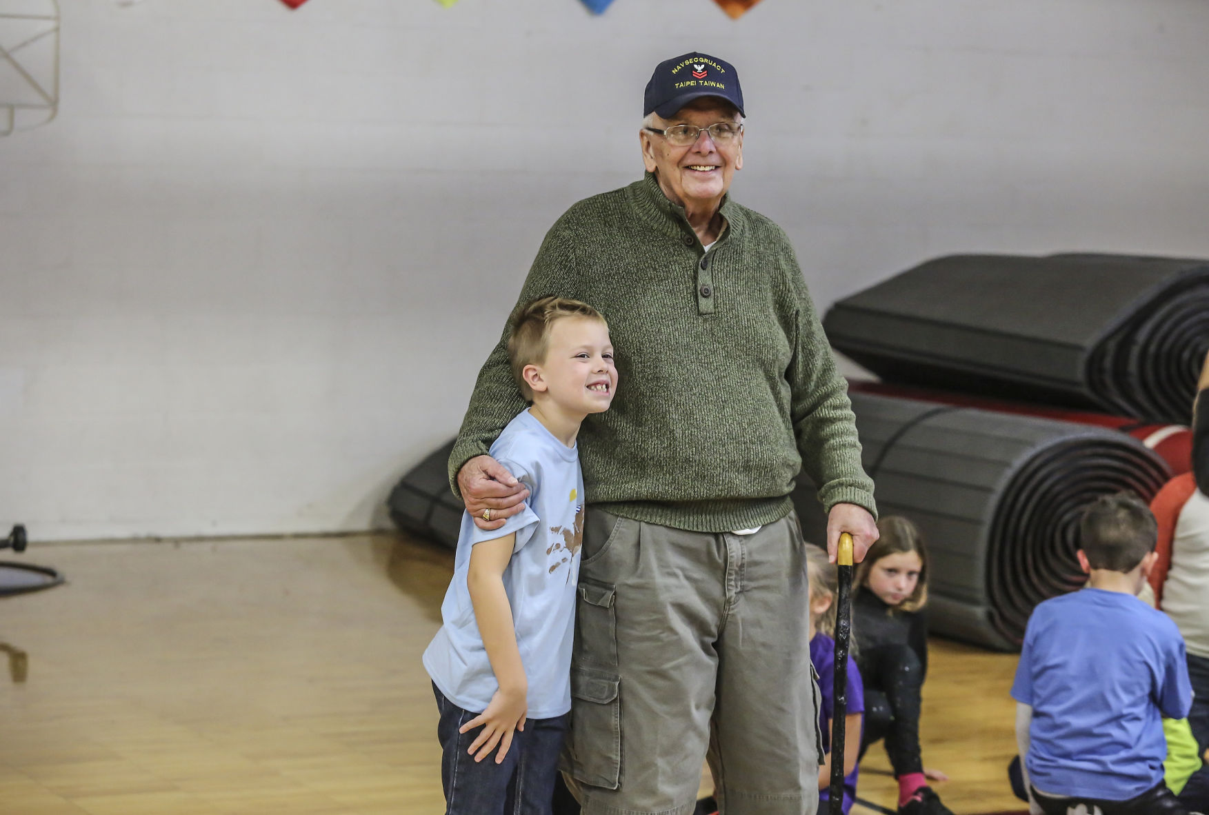 decgal veterans dayl 19 111017.JPG